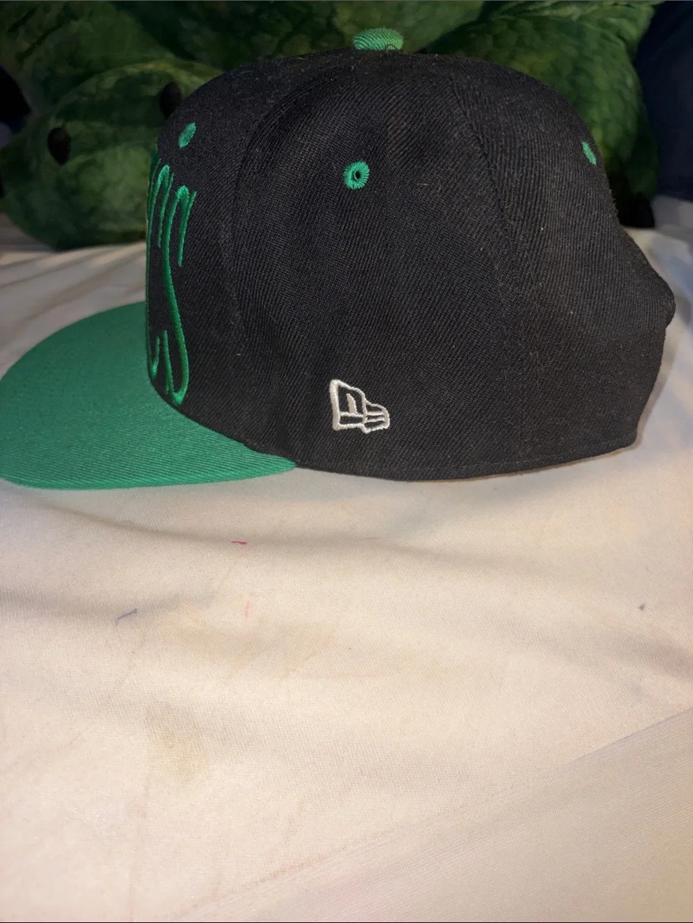 Kids Black and Green Celtics Snapback Hat